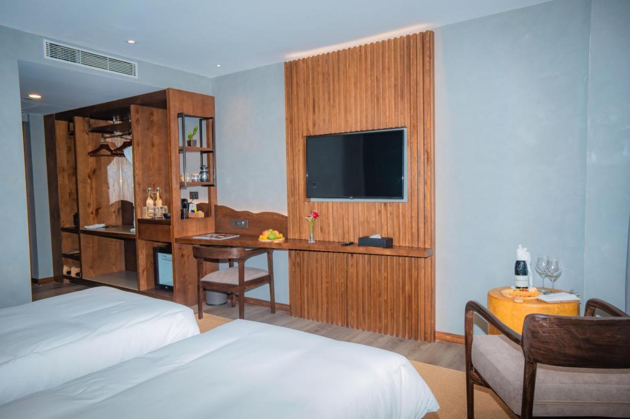 Hotel Barahi กาฐมาณฑุ ภายนอก รูปภาพ