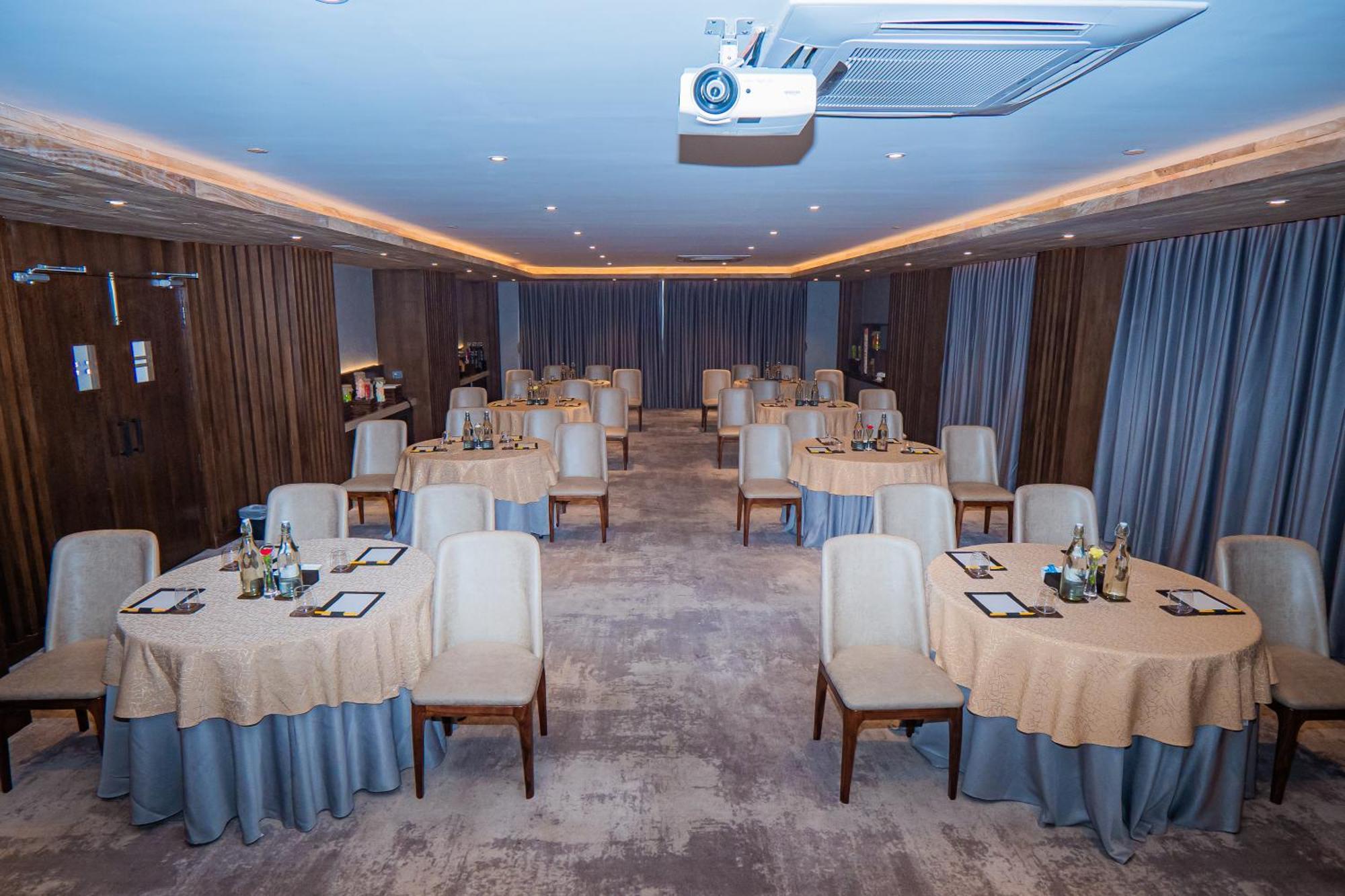 Hotel Barahi กาฐมาณฑุ ภายนอก รูปภาพ